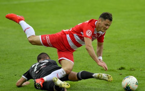 El duelo entre el Diosgyor y Mezokovesd ya se jugó con aficionados en suelo húngaro.