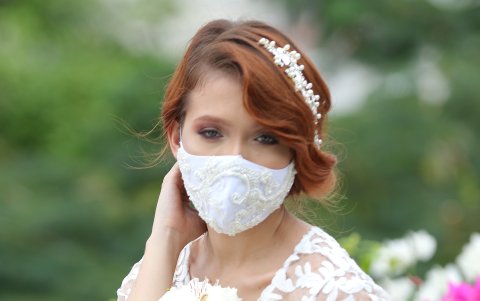 Look para boda civil.