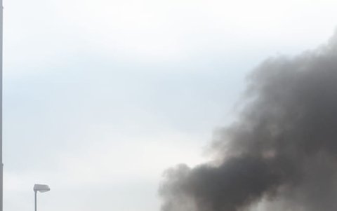 Efectos. El incendio generó congestión vehicular por alrededor de 30 y 45 minutos en el sector.