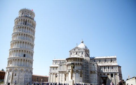 Los sitios turísticos han reabierto sus puertas al público.