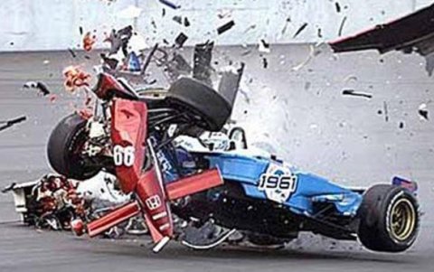 Este fue el accidente que en 2001 obligó a la amputación de las piernas de Zanardi.