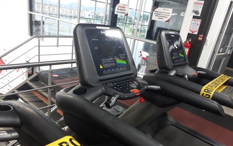 Algunas máquinas no pueden usarse, con el fin de asegurar el distancimiento entre los usuarios.