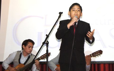 Canto. La convocatoria está disponible para participantes con edades que oscilen entre los 15 a los 40 años de edad.