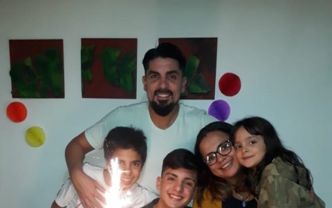Mendoza celebró el cumpleaños de uno de sus hijos durante la cuarentena.