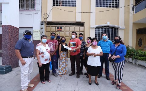 Moradores del barrio Garay, quienes realizan acciones en bienestar del barrio.