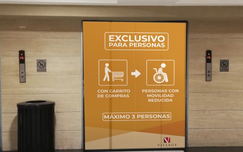 En los ascensores también hay leyendas sobre el distanciamiento social.