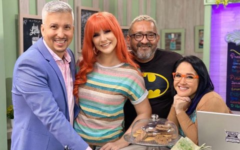 Joel Alleguez, Alejandra Paredes, Andrés y Claudia Camposano.