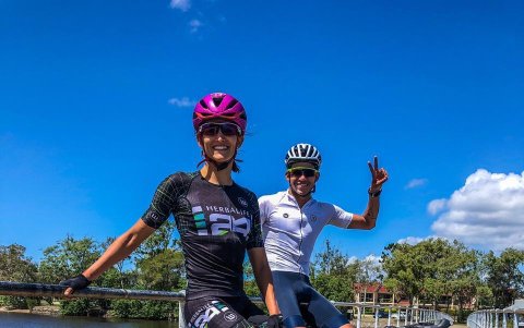 Elizabeth Bravo y Armando Matute buscaron la manera de conseguir el dinero para cubrir los gastos en Australia y los pasajes de retorno al país.