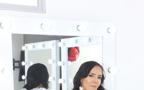 Asegura que la diabla no es un personaje, aunque en casa es un ángel.