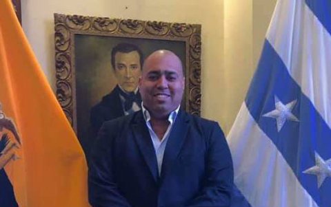 Álvaro Ponce fue encargado de la Gobernación de Guayas en diciembre de 2018 hasta enero de 2019, que pasó a dirigir el hospital del Guasmo Sur.