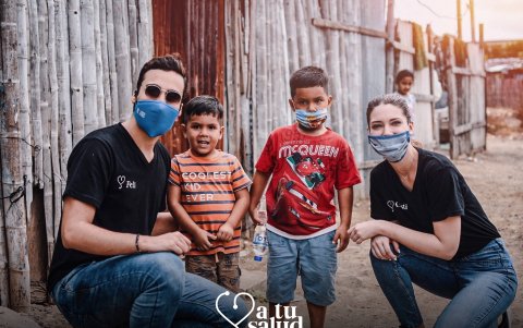 Luego del personal médico, extendieron la ayuda a comunidades afectadas por COVID-19.