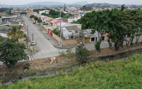 Los residentes apuntan a  que el canal puede ser un sitio más seguro y limpio. Transformarlo, sugieren, mejoraría considerablemente el paisaje