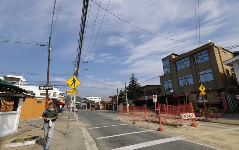 Daño. La última vez que Urdesa se quedó sin agua potable fue el sábado 11 de julio, por la rotura de una tubería en las calles Guayacanes y Segunda.