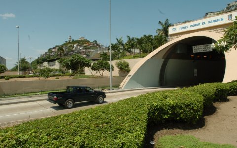 Cerro El Carmen. Allí se realizarán mantenimientos en las paredes, calles y veredas.