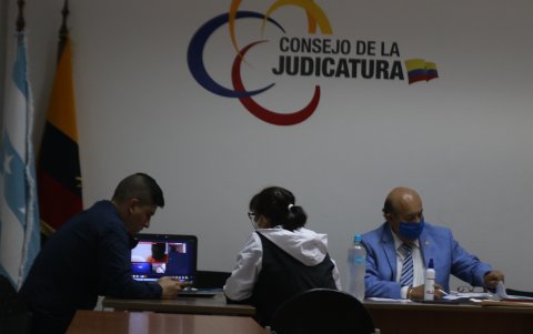 Referencial. El gremio judicial de Guayas no descarta tomar acciones en caso de un nuevo retraso en sus salarios.