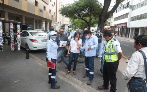 Se eliminarán parqueos en la calle Diez de Agosto para continuar con el proyecto.
