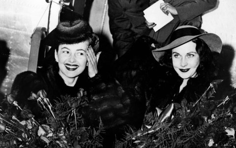 Olivia de Havilland y Vivien Leigh en el estreno de Lo que el viento se llevó (1939).