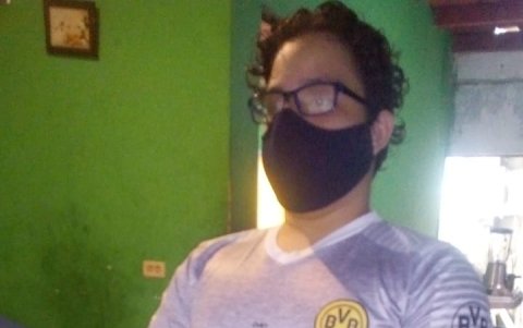 Jordy Cevallos en su silla de ruedas nueva.