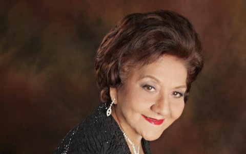 Fresia Saavedra es conocida como La Reina del Pasillo.