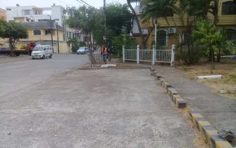 Hecho. Las cuadrillas se llevaron la maleza que afectaba a las zonas recreativas.