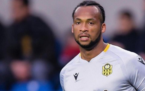 Arturo Mina, defensa ecuatoriano, puede cambiar de aires en territorio turco.