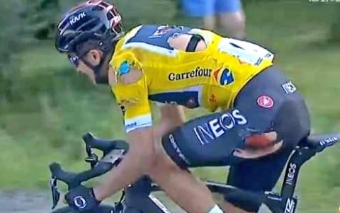 En esas condiciones compitió Richard Carapaz el sábado anterior