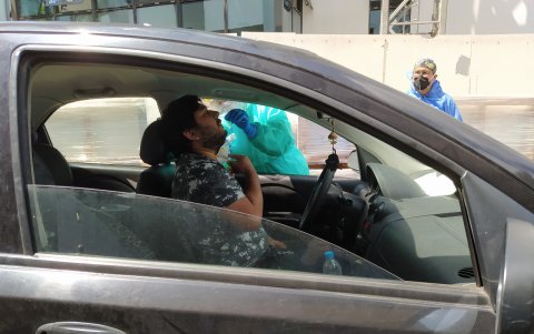 156 laboratorios están autorizados para realizar pruebas rápidas en Guayas.