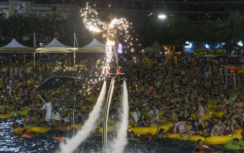 El parque acuático volvió a abrir sus puertas en junio y tiene su capacidad limitada al 50%.