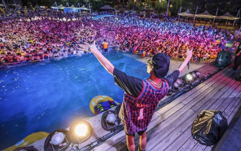 La fiesta se desarrolló sin control alguno.