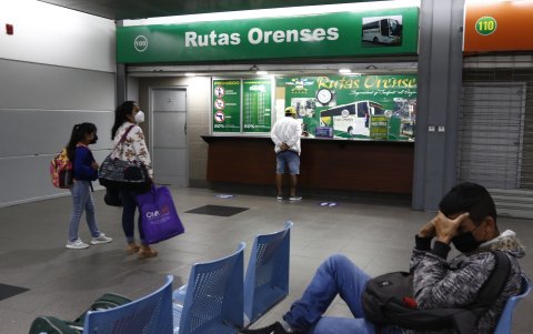 Rutas Orenses traslada pasajeros desde el viernes pasado desde la terminal terrestre.