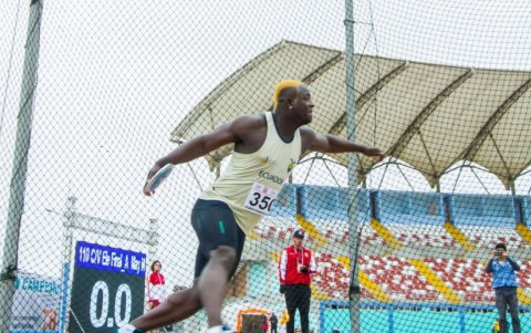 En julio, Caicedo fue vicecampeón en un torneo en Portugal, tras un lanzamiento de 69,60 metros (récord nacional). La marca para los Olímpicos está entre 65 a 66 m; el récord mundial es de 74 m.