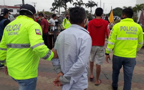 Operativo. Once personas fueron detenidas y son investigadas por la Policía.