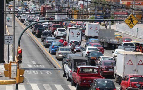La medida ha generado críticas por los constantes congestionamientos que ahora se perciben en la ciudad. 
Agencia (ag-extra)