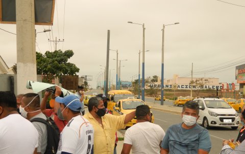Hecho. Los representantes del gremio amarillo piden a las autoridades que mantengan los controles.