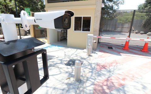 En sitios estratégicos de la Ciudadela Universitaria se han colocado 200 cámaras de vigilancia.