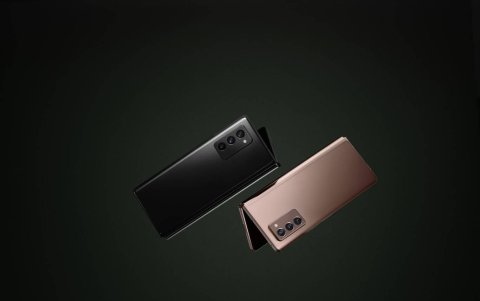 Mystic Black y Mystic Bronze.