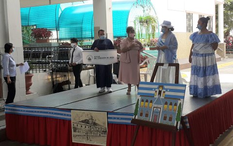 Hecho. Durante el acto se escenificó el nacimiento del Hogar.