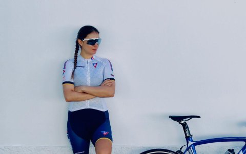 Daniela Andrade, de 27 años, aporta con su experiencia en triatlón y ciclismo al Team LDU.