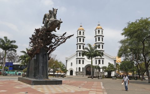 Ciudad. La ciudad cuenta con el sello Safe Travel.