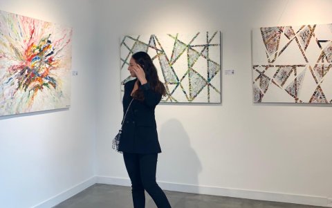 El público podrá visitar la galería de lunes a sábado.