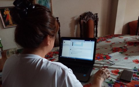 La educación en línea se fortaleció en el mundo.