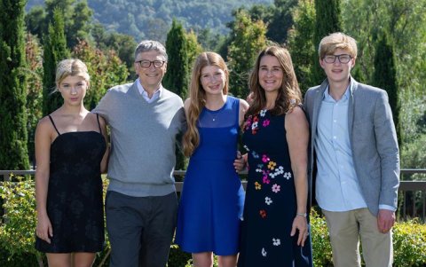 Bill Gates ha educado a sus hijos en los mejores colegios del mundo.