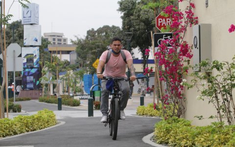 La obra prioriza el bienestar del peatón y de los ciclistas.