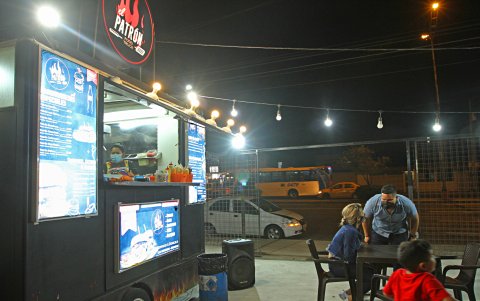 Espacio. Este sábado se prevé la inauguración de la plaza Bellavista, que contará con otros dos negocios (una marisquería y asadero).