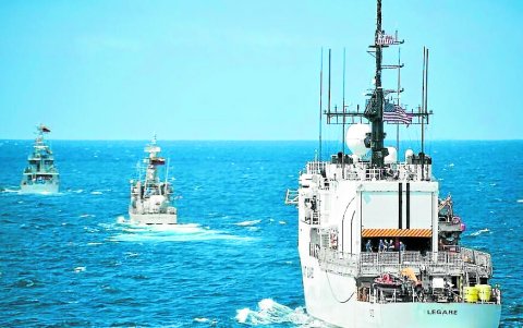 UNITAS 2020 incluyó operaciones en  diferentes centros de mando, embarcados en 14 unidades de superficie, 14 aéreas, 12 de desembarco con personal de infantería de marina y de apoyo.