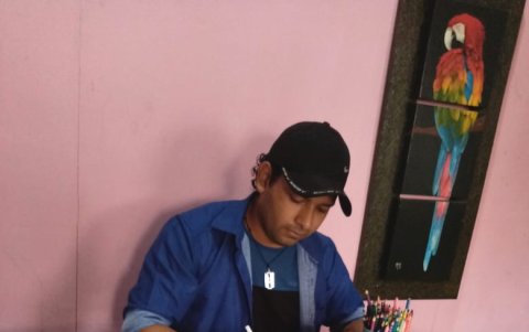 David Murillo participa en el proyecto Retratando sobrevivir, que inició en junio.