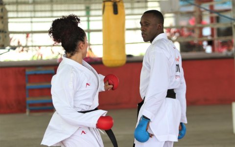 Antes, durante y después del confinamiento Factos trabajó con su esposo, el dominicano Dionisio Gustavo, quien tiene amplio palmarés como deportista y técnico.