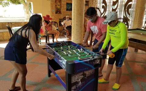 El Hotel Nevada, de Playas, ha ampliado el área al aire libre para juegos y descanso.