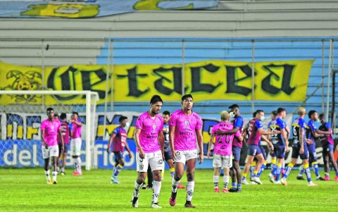 Los jugadores de lndependiente del Valle medirán al siempre complejo Delfín.