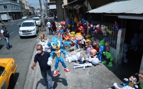 Costo. Los precios de los monigotes van desde los $ 15.